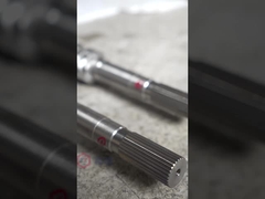 52 機械の螺旋要素と軸が組み立てられ,出荷準備ができています